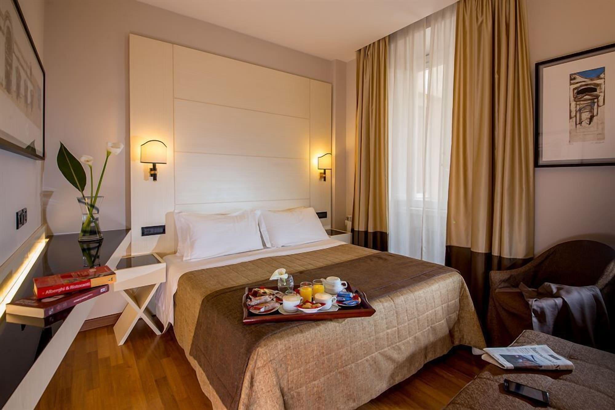 Hotel Oxford Róma Kültér fotó