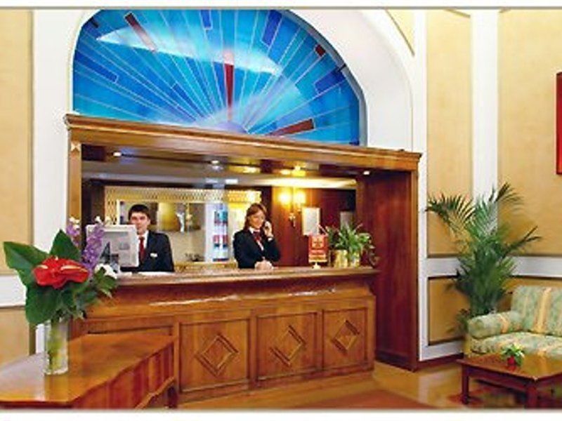 Hotel Oxford Róma Kültér fotó